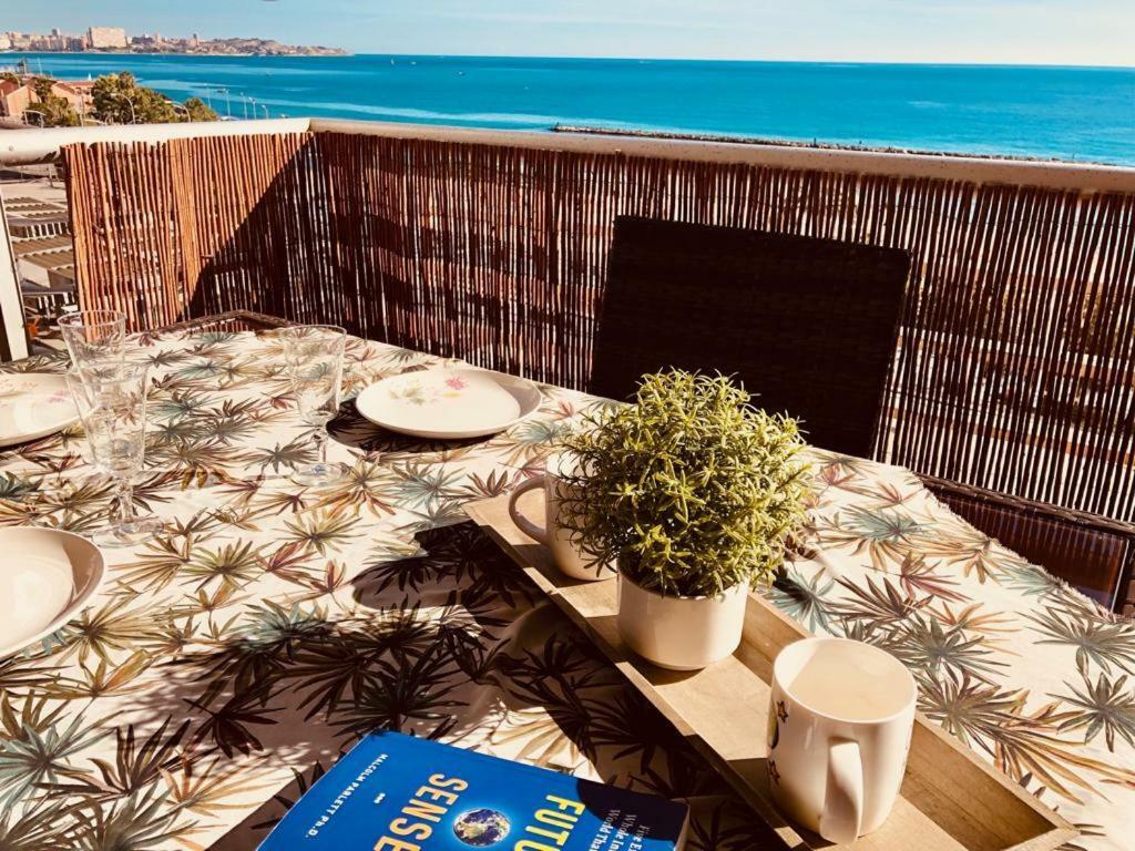 Ferienwohnung Stunning Sea View Alicante Exterior foto